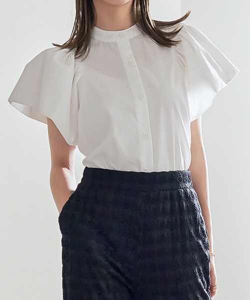 KOBE LETTUCE（コウベレタス）の「フリルスリーブバンドカラーシャツ[C6372]（シャツ/ブラウス・レディース・イエロー/ピンク/ブラック/ホワイト・FREE）」の2枚目の写真