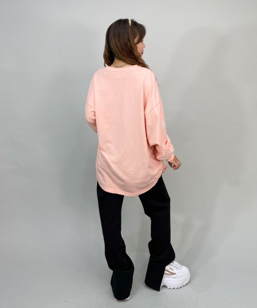 BILLABONG(ビラボン)の「BILLABONG/ビラボン ビッグシルエット/オーバーサイズ/無地ロンT/スリーブプリントロングスリーブTEE BC014-054(Tシャツ/カットソー・レディース・ピンク/ブラック/ホワイト・M/L)」の17枚目の写真