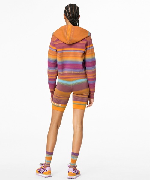 MARC JACOBS（マークジェイコブス）の「THE SPORT SHORT / ザ スポートショーツ（その他パンツ・レディース・パープル系その他・S/M/XS）」の4枚目の写真
