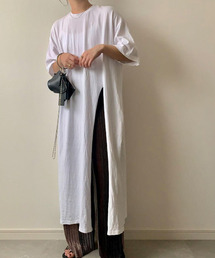 Slit T-shirt one-piece / スリットTシャツワンピース（mi select）