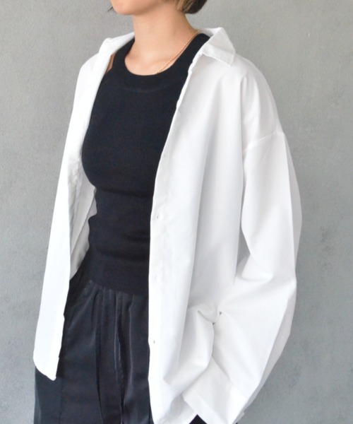 SEN TOKYO(セントーキョー)の「オーバーサイズ レギュラーカラーシャツ(シャツ/ブラウス・レディース・ホワイト/ブラック/ピンク/ブルー/アイボリー/マスタード・M/L/XL)」の2枚目の写真
