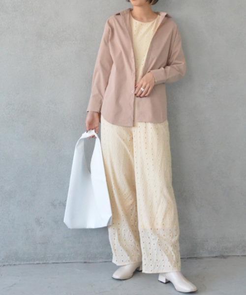 SEN TOKYO(セントーキョー)の「オーバーサイズ レギュラーカラーシャツ(シャツ/ブラウス・レディース・ホワイト/ブラック/ピンク/ブルー/アイボリー/マスタード・M/L/XL)」の16枚目の写真