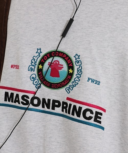 MASONPRINCE(メイソンプリンス)の「ヴィンテージ加工コラボロゴ カンガルーポケットスウェット WY6106【MASONPRINCE × THE GOD PARTICLE】(スウェット・メンズ・ダークグレー/ライトグレー/パープル系その他・M/L/S)」の5枚目の写真