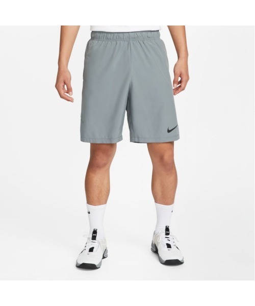 NIKE(ナイキ)の「NIKE/ナイキ フレックス ウーブン ショート 9インチ(その他パンツ・メンズ・ブルー/グレー/ブラック・M/XL/L/S/2XL)」の2枚目の写真