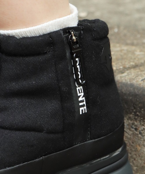 DESCENTE(デサント)の「DESCENTE/デサント アクティブ ウィンターブーツ ショート(ブーツ・メンズ・ブラック・24.0cm/28.0cm/27.0cm/23.0cm/25.0cm/26.0cm)」の4枚目の写真