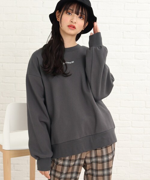 PINK-latte（ピンクラテ）の「◆【130cmサイズあり】着回しバツグン！あったか裏起毛バックラウンドスウェット（スウェット・キッズ・ピンク系/ライトグリーン/チャコールグレー/ライトブルー/オフホワイト・15 /16/13/14）」の15枚目の写真