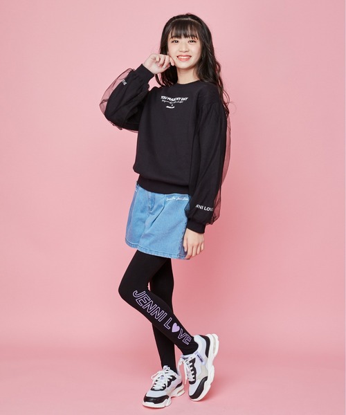 JENNI love(ジェニィラブ)の「裏起毛袖チュール重ねトレーナー(スウェット・キッズ・オフホワイト/サックスブルー/ブラック・130cm/140cm/150cm/160cm)」の12枚目の写真
