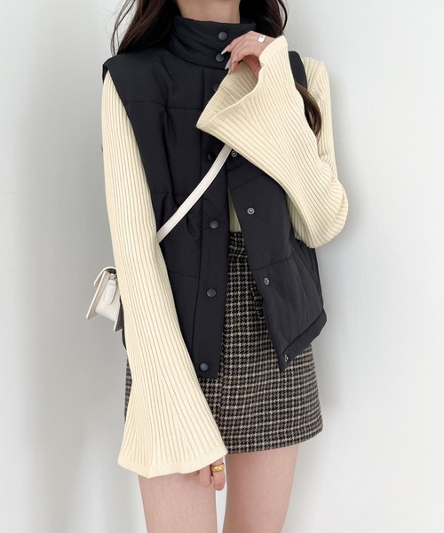 Heather(ヘザー)の「エアサーマル/スタンドカラーベスト 177355(ダウンベスト・レディース・ブラック/オフホワイト・FREE)」の10枚目の写真