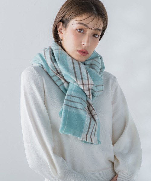ketty（ケティ）の「タータンチェックストール（マフラー・レディース・ブラウン系その他/ピンク系その他/ブルー系その他/ダークネイビー/グレー系その他/ダークベージュ・FREE）」の22枚目の写真