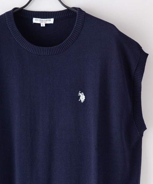 U.S. POLO ASSN.（ユーエスポロアッスン）の「【U.S. POLO ASSN./ユーエスポロアッスン】ワンポイントブランドロゴ刺繍 　ビッグシルエット　ニットベスト（ベスト・メンズ・オフホワイト/ベージュ/ネイビー/グリーン・MEDIUM/LARGE）」の7枚目の写真