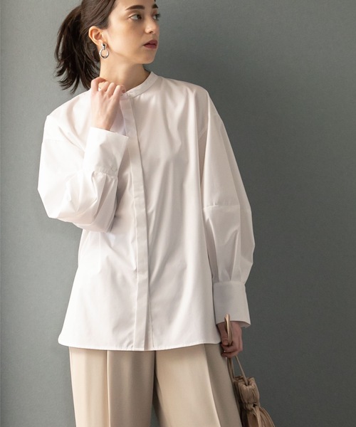 OPAQUE.CLIP（オペークドットクリップ）の「◆バンドカラーボリュームスリーブシャツブラウス【UVケア/イージーケア】（シャツ/ブラウス・レディース・ベージュ系2/ブルー系5/ブラック/ブルー系7/オフホワイト/ホワイト系5・38/36/40/42）」の9枚目の写真