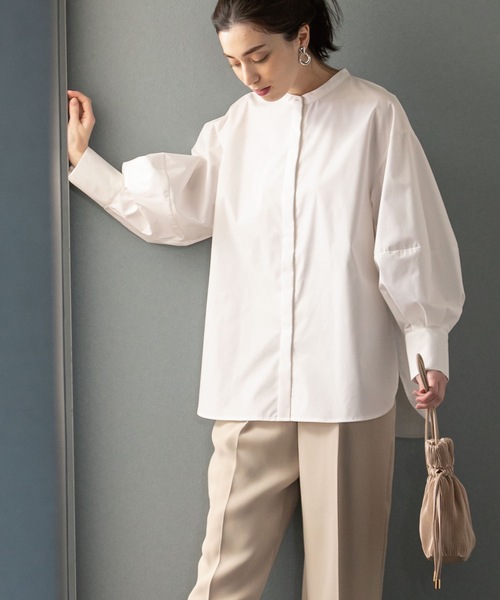 OPAQUE.CLIP（オペークドットクリップ）の「◆バンドカラーボリュームスリーブシャツブラウス【UVケア/イージーケア】（シャツ/ブラウス・レディース・ベージュ系2/ブルー系5/ブラック/ブルー系7/オフホワイト/ホワイト系5・38/36/40/42）」の10枚目の写真