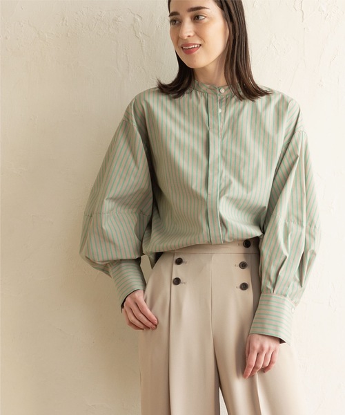 OPAQUE.CLIP（オペークドットクリップ）の「◆バンドカラーボリュームスリーブシャツブラウス【UVケア/イージーケア】（シャツ/ブラウス・レディース・ベージュ系2/ブルー系5/ブラック/ブルー系7/オフホワイト/ホワイト系5・38/36/40/42）」の22枚目の写真