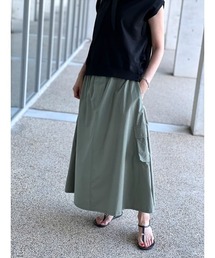 ボリュームカーゴスカート