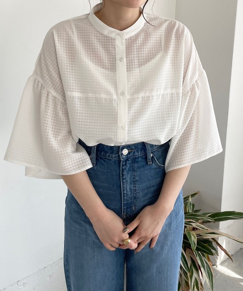 LOWRYS FARM（ローリーズファーム）の「シアーチェックフリルシャツ