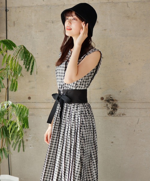 LADYMADE（レディメイド）の「スクエアショルダープリーツシャツワンピース（シャツワンピース・レディース・オフホワイト/ブラック/その他1・S/M）」の16枚目の写真