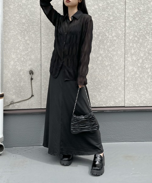 LVEU.(ラブユ.)の「【ZOZOTOWN限定】Shirring sheer shirt / シャーリングシアーシャツ(シャツ/ブラウス・レディース・ブラック/アイボリー・FREE)」の18枚目の写真
