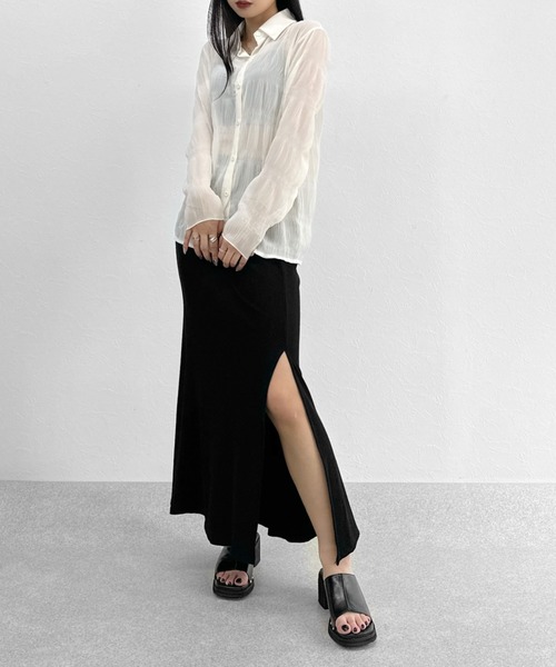 LVEU.(ラブユ.)の「【ZOZOTOWN限定】Shirring sheer shirt / シャーリングシアーシャツ(シャツ/ブラウス・レディース・ブラック/アイボリー・FREE)」の19枚目の写真