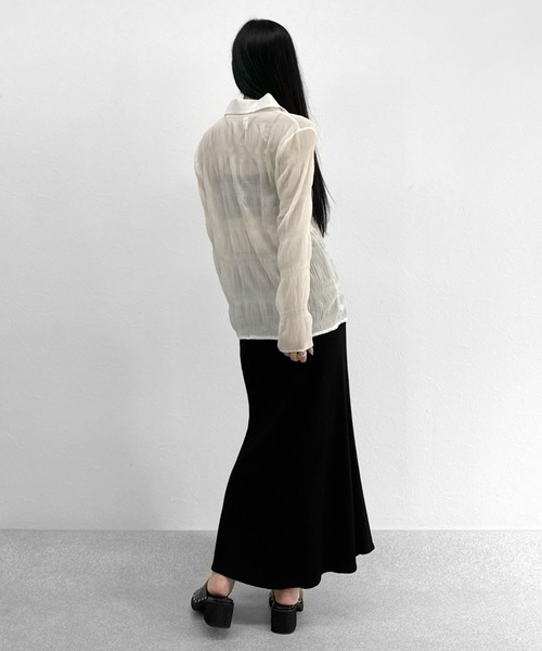 LVEU.(ラブユ.)の「【ZOZOTOWN限定】Shirring sheer shirt / シャーリングシアーシャツ(シャツ/ブラウス・レディース・ブラック/アイボリー・FREE)」の11枚目の写真