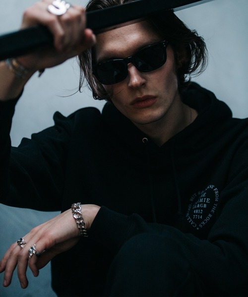 CRIMIE(クライミー)の「LINK CHAIN GRADATION SILVER BRACELET / リンク チェーン グラデーション シルバー ブレスレット(ブレスレット・メンズ・シルバー・ONE SIZE)」の7枚目の写真