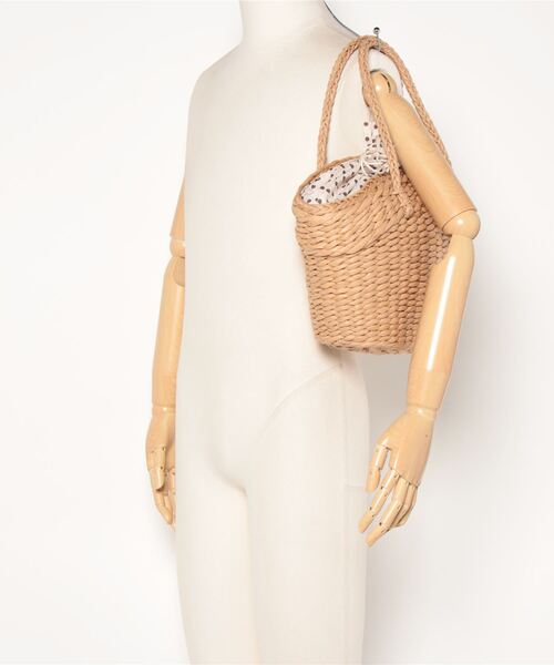 SVEC（シュベック）の「ドット柄×雑材 かごバッグ（かごバッグ・レディース・ベージュ/ホワイト・FREE）」の5枚目の写真