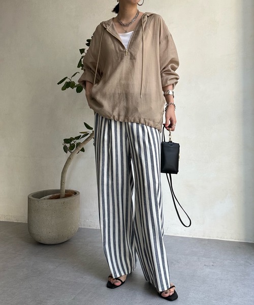wish foreverのストライプパンツです。 完売品 】 WISHFOREVER ストライプ スラックス - メルカリ