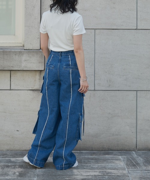 COLONY 2139(コロニートゥーワンスリーナイン)の「WEB・一部店舗限定 / ハーフジップリブTシャツ(Tシャツ/カットソー・レディース・オフホワイト/ブラック/サックスブルー・FREE)」の19枚目の写真