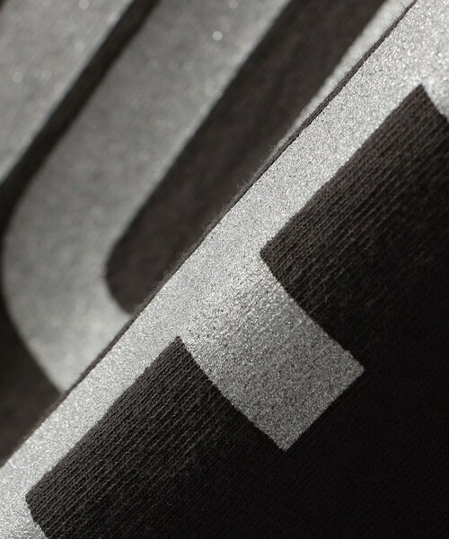 ＋81BRANCA（ハチイチブランカ）の「【SHIPS別注】81BRANCA:5分袖 ロゴ TEE 24SS（Tシャツ/カットソー・レディース・オフホワイト/ダークグレー/ベージュ/チャコールグレー・ONE SIZE）」の18枚目の写真