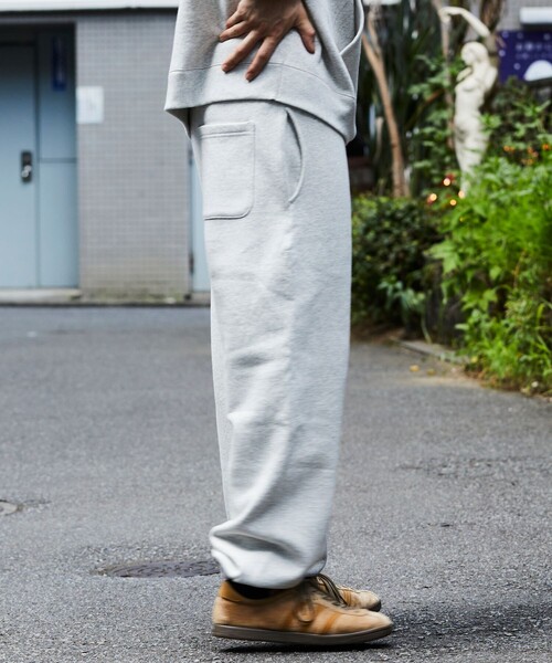 FREAK'S STORE(フリークスストア)の「限定展開 12oz ヘビーウェイト リラックスフィット スウェットパンツ/セットアップ対応(スウェットパンツ・メンズ・ブラック/ネイビー/アッシュグレー・MEDIUM/SMALL/LARGE)」の21枚目の写真