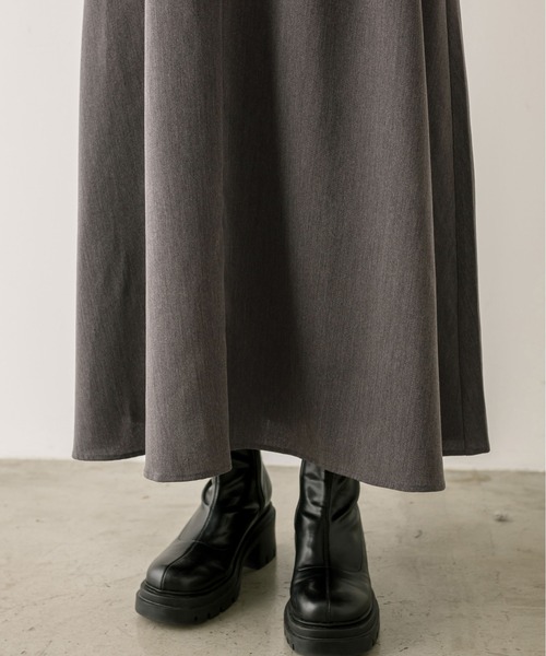 OLIVE des OLIVE(オリーブデオリーブ)の「フロントZIPフリルキャミワンピース 1032090120(ワンピース・レディース・ラベンダー/トップグレー/ブラック・FREE)」の19枚目の写真