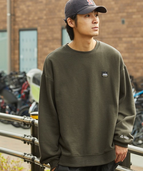 GERRY(ジェリー)の「GERRY/ジェリー 別注 ピスネーム/ロゴ刺繍 ビッグシルエット裏起毛クルーネックスウェット(スウェット・メンズ・ブラック/オフホワイト/アッシュグレー/オリーブ/ネイビー・M/L)」の18枚目の写真