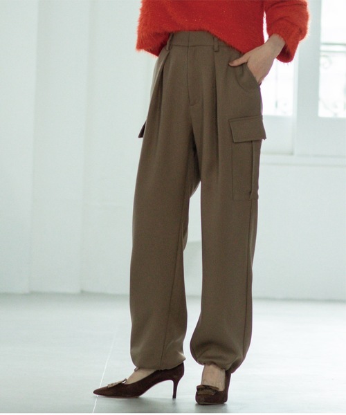 OPAQUE.CLIP（オペークドットクリップ）の「◆ウーリッシュカーゴパンツ【洗濯機洗い可／イージーケア／防シワ加工】（その他パンツ・レディース・オフホワイト/ブラウン系その他・40/36/42/38）」の2枚目の写真