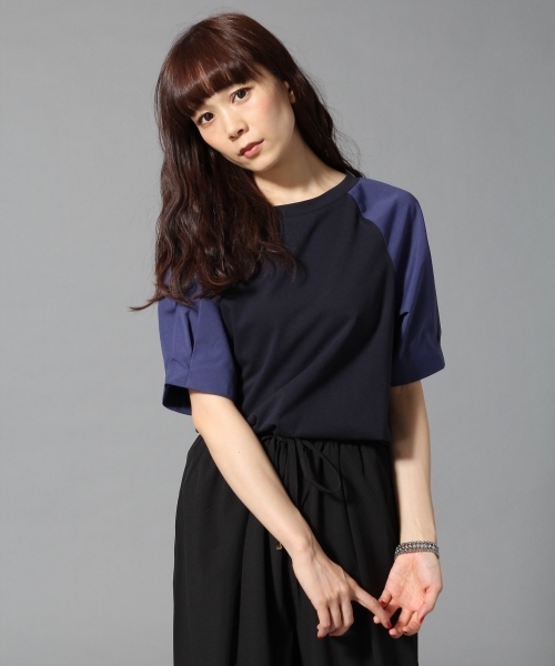 HARE（ハレ）の「ソデフハクキリカエカットソー(HARE)（Tシャツ/カットソー・レディース・ネイビー/オフホワイト・FREE）」の2枚目の写真