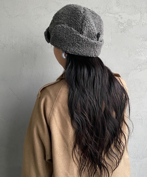 halo commodity（ハロ　コモディティー）の「[HALO COMMODITY/ハロ コモディティー] MAKALU ボアフライトキャップ（ハット・レディース・グレー/アイボリー/ベージュ・F）」の17枚目の写真