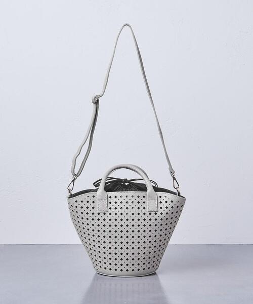 UNITED ARROWS(ユナイテッドアローズ)の「カットワーク トートバッグ(トートバッグ・レディース・ライトグレー/ブラック・FREE)」の10枚目の写真