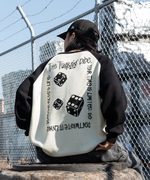 kutir(クティール)の「配色ラグランストリートロゴビッグニット(ニット/セーター・メンズ・ブラック系その他/ネイビー系/ネイビー/ブラック・MEDIUM/LARGE)」の2枚目の写真