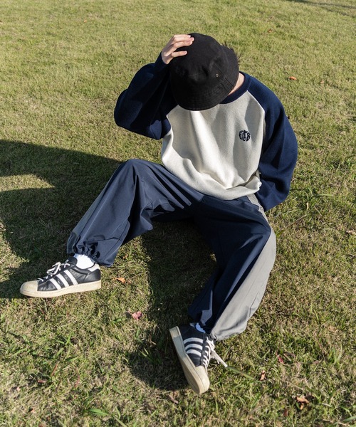 kutir(クティール)の「配色ラグランストリートロゴビッグニット(ニット/セーター・メンズ・ブラック系その他/ネイビー系/ネイビー/ブラック・MEDIUM/LARGE)」の20枚目の写真