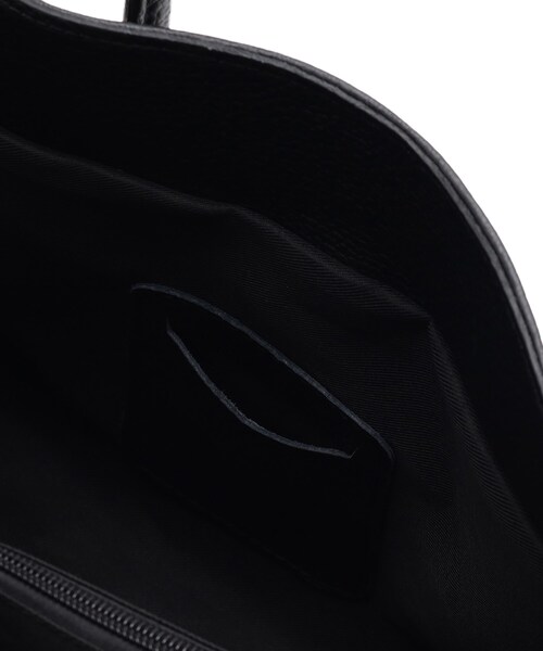 DRESSTERIOR（ドレステリア）の「◆AULENTTI（オウレンティ）金具付きレザートート（トートバッグ・レディース・ブラック・00）」の10枚目の写真