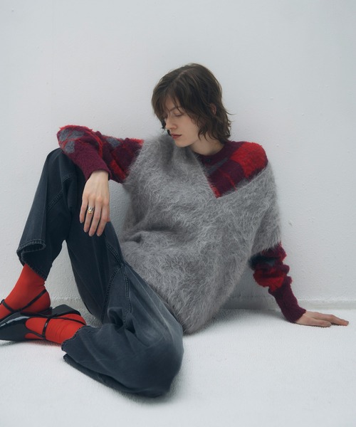 ADAM ET ROPE'(アダムエロペ)の「【サステナブル】シアーARロゴソックス(ソックス/靴下・レディース・ホワイト/ピンク/グレー/レッド・FREE)」の16枚目の写真