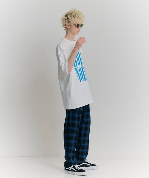 NOISE MAKER(ノイズメーカー)の「BORN NOISYプリントTシャツ(Tシャツ/カットソー・メンズ・ブラック/ホワイト・M/XL/L)」の12枚目の写真