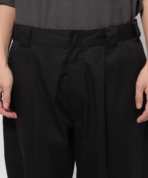 Dickies（ディッキーズ）の「【Dickies(ディッキーズ)】別注ライトTCツイルイージーパンツ（その他パンツ・メンズ・ベージュ/ブラック/カーキ・MEDIUM/LARGE）」の19枚目の写真