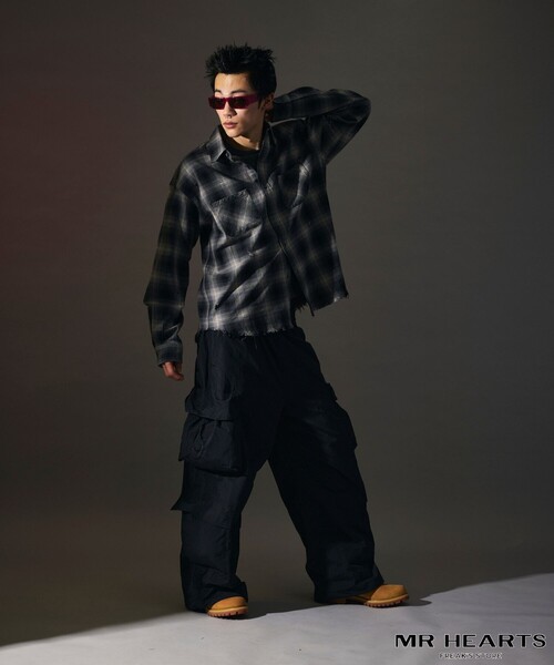 FREAK'S STORE（フリークスストア）の「限定展開 MR HEARTS/ミスターハーツ DAMAGE OMBRE CHECK LONG SLEEVE SHIRTS（シャツ/ブラウス・メンズ・ホワイト/ブルー/ブラック・SMALL/MEDIUM/LARGE）」の4枚目の写真