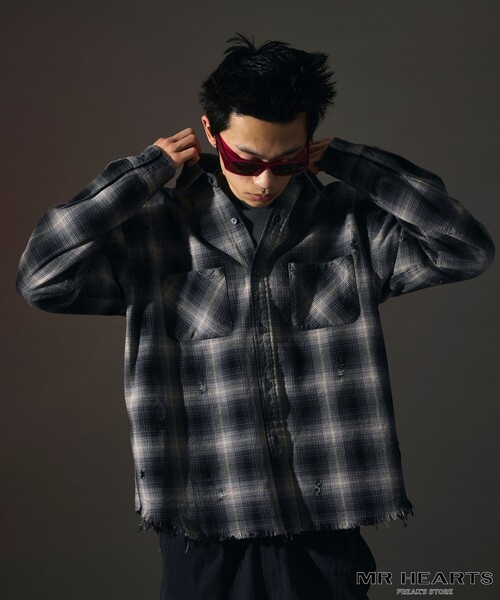 FREAK'S STORE（フリークスストア）の「限定展開 MR HEARTS/ミスターハーツ DAMAGE OMBRE CHECK LONG SLEEVE SHIRTS（シャツ/ブラウス・メンズ・ホワイト/ブルー/ブラック・SMALL/MEDIUM/LARGE）」の5枚目の写真