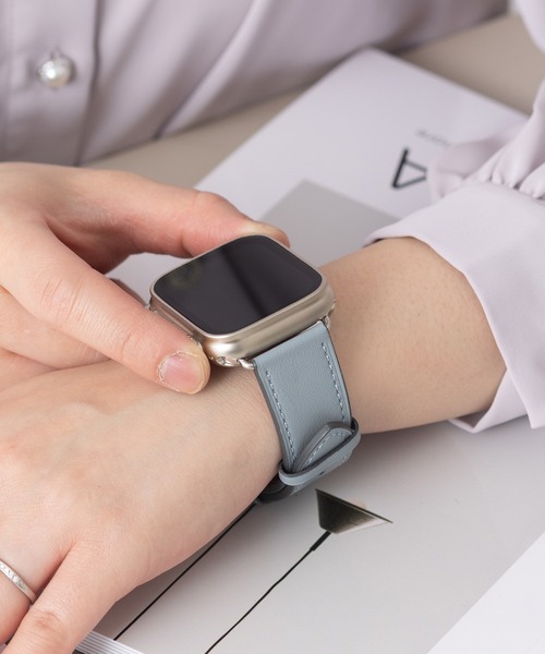 emonique(エモニーク)の「本革レザー Apple Watch バンド スマートウォッチバンド【38/40/41/42/44/45/49mm対応】(デジタル腕時計・メンズ・バーガンディー/ダークブルー/マジェンタ/ブルー/オレンジ/イエロー/ピンク/レッド/グレー/ブラウン/パープル/ダークグリーン/ブラック/ライトブルー/ライトグレー/ホワイト・42/38)」の7枚目の写真
