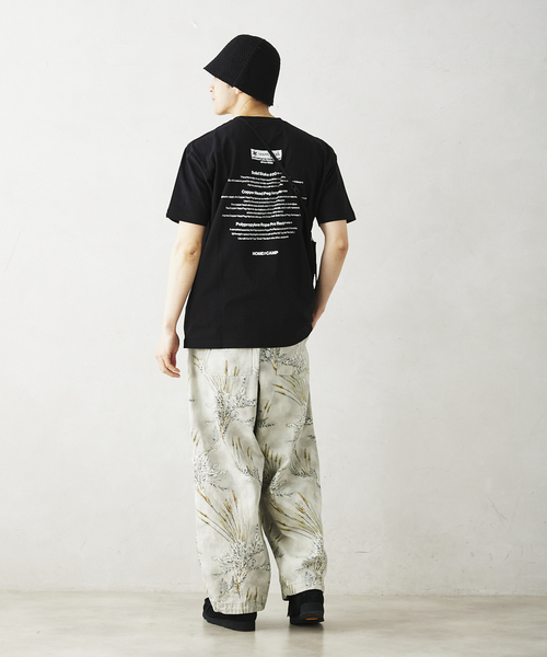 Snow Peak（スノーピーク）の「【SNOW PEAK / スノーピーク】別注 Camp tour バックプリントTシャツ（Tシャツ/カットソー・メンズ・ベージュ/ブラック/ホワイト・LARGE/MEDIUM/SMALL）」の6枚目の写真
