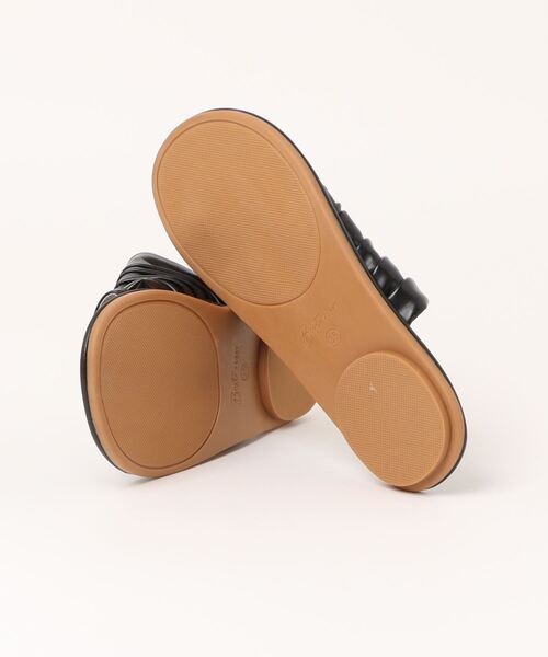 Ritzy(リッツィー)の「シャーリングベルト フラットサンダル(サンダル・レディース・ベージュ/ホワイト/ブラック/シルバー・23.5/24/22.5/23/24.5)」の11枚目の写真