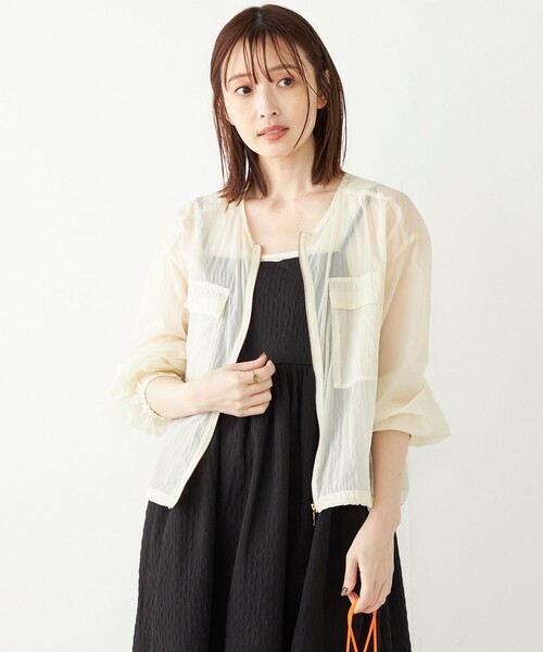 SHIPS Colors(シップス カラーズ)の「SHIPS Colors:〈手洗い可能〉ライト タフタ シアー ジップ ブルゾン◇(ブルゾン・レディース・ナチュラル/ブラック/ライトグリーン・ONE SIZE)」の2枚目の写真