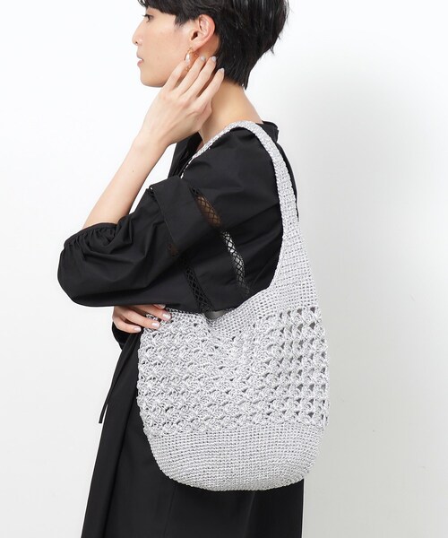 OPAQUE.CLIP（オペークドットクリップ）の「◆カギ針ラメワンショルダーバッグ（トートバッグ・レディース・ブラック/シルバー・00）」の3枚目の写真