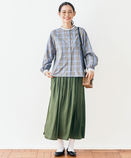 and myera(アンド マイラ)の「and myera そよぐスカート(スカート・レディース・カーキ/チャコール/シルバーグレー・X-LARGE/LARGE/MEDIUM/SMALL)」の13枚目の写真