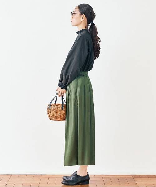 and myera(アンド マイラ)の「and myera そよぐスカート(スカート・レディース・カーキ/チャコール/シルバーグレー・X-LARGE/LARGE/MEDIUM/SMALL)」の20枚目の写真